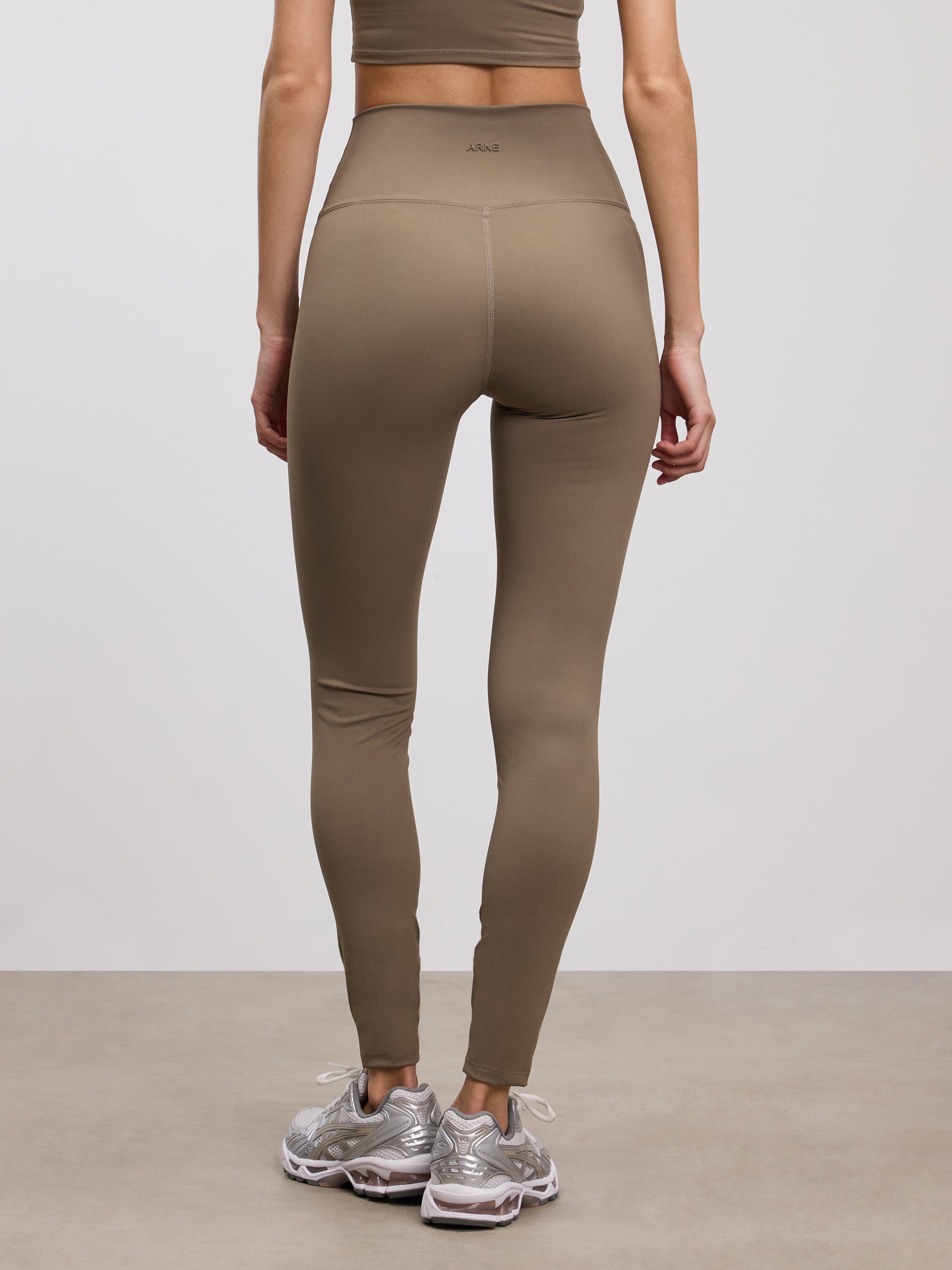 Womens Active Legging in Taupe