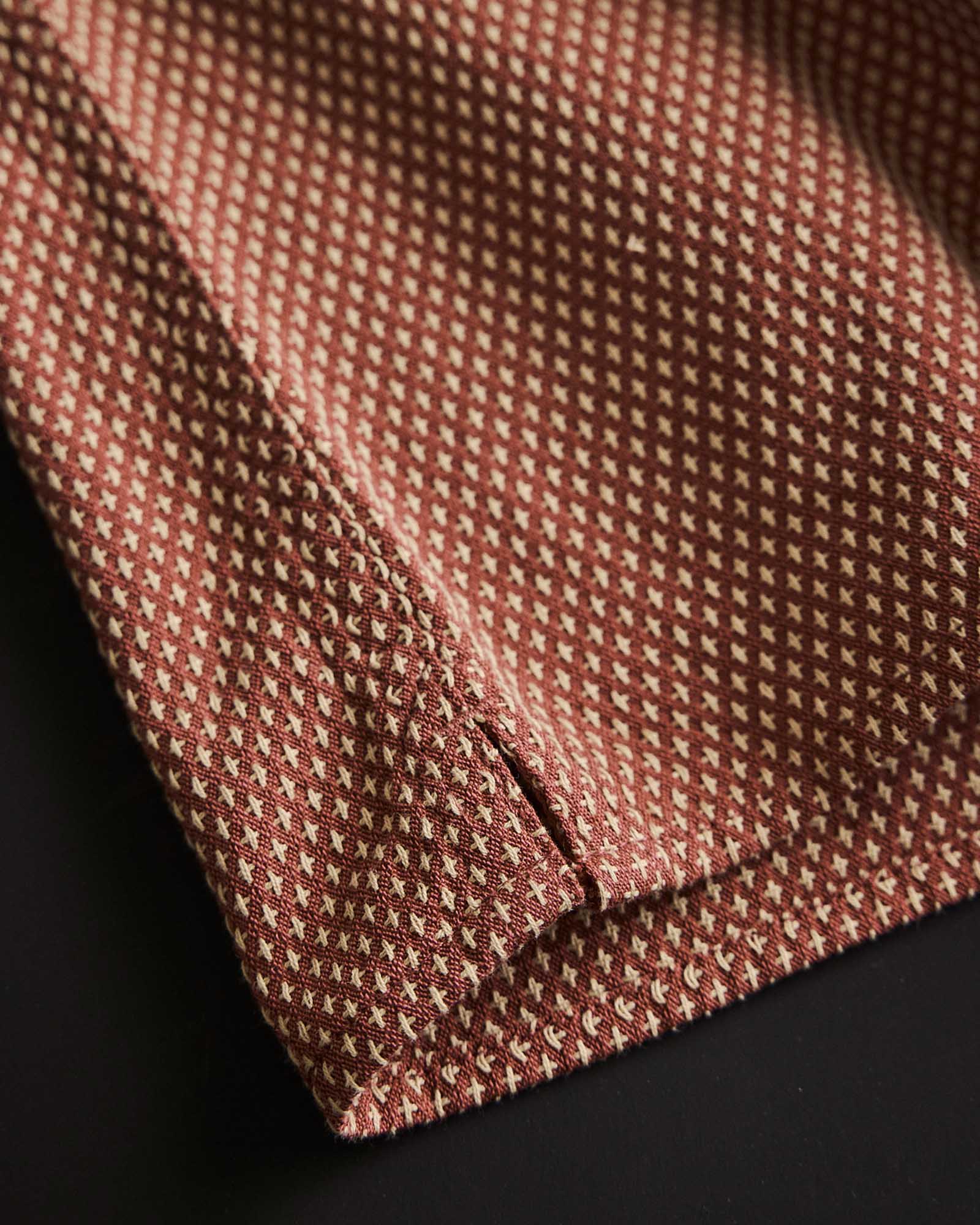 The Conrad Shirt in Fired Brick Dobby
