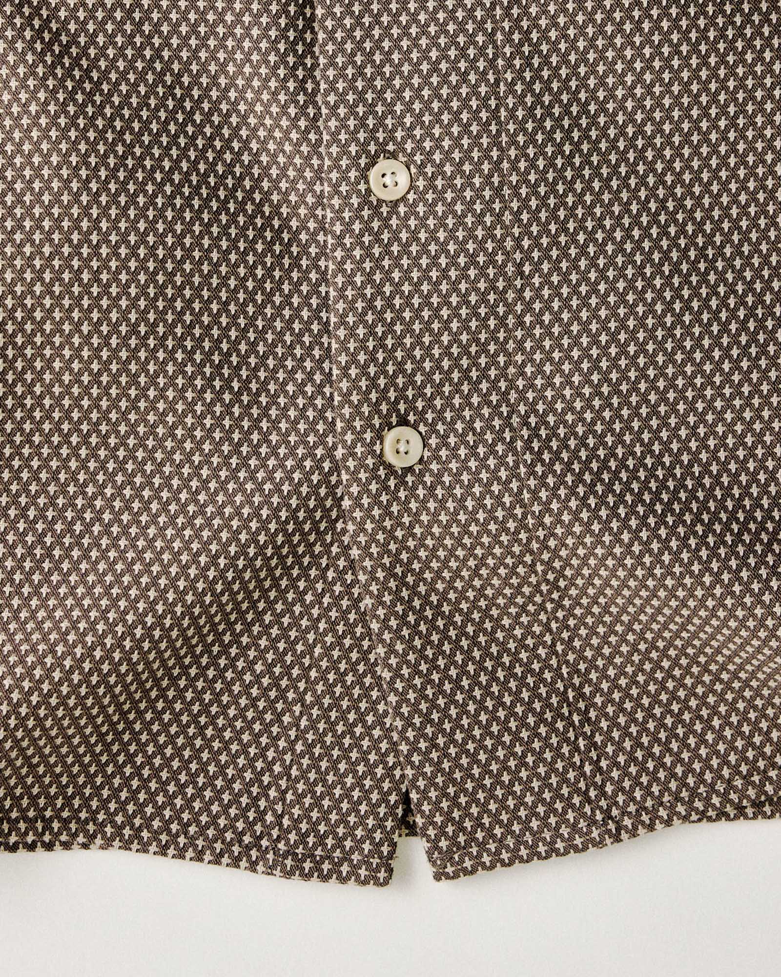 The Conrad Shirt in Cocoa Dobby