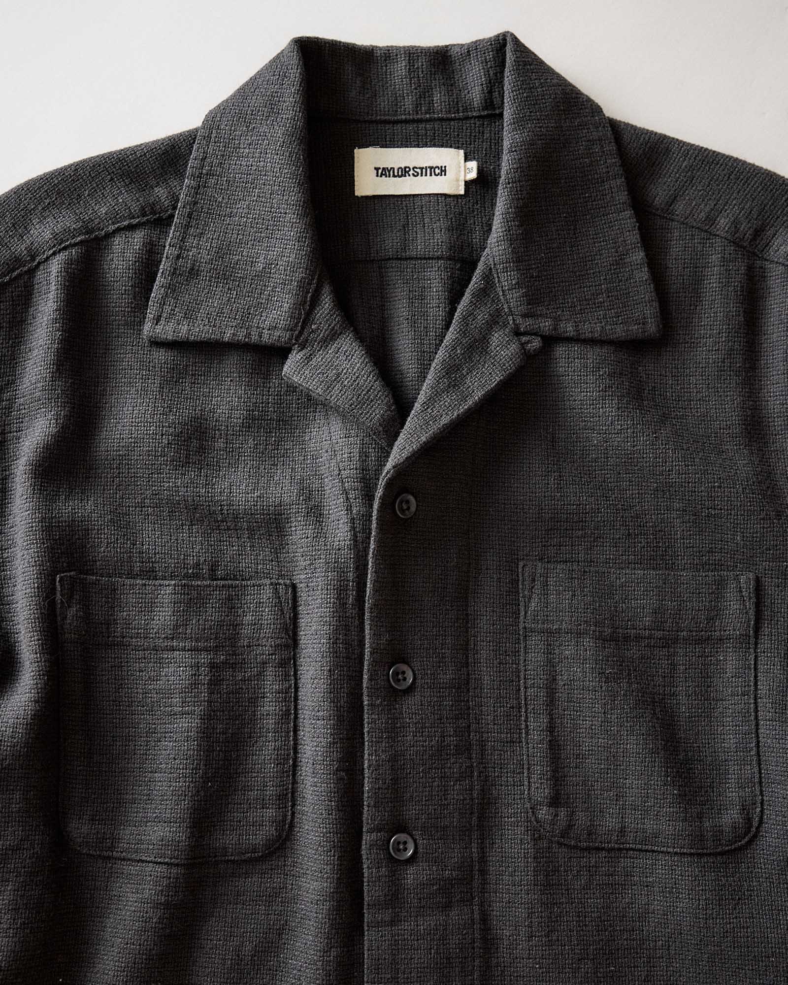 The Conrad Shirt in Faded Black Linen