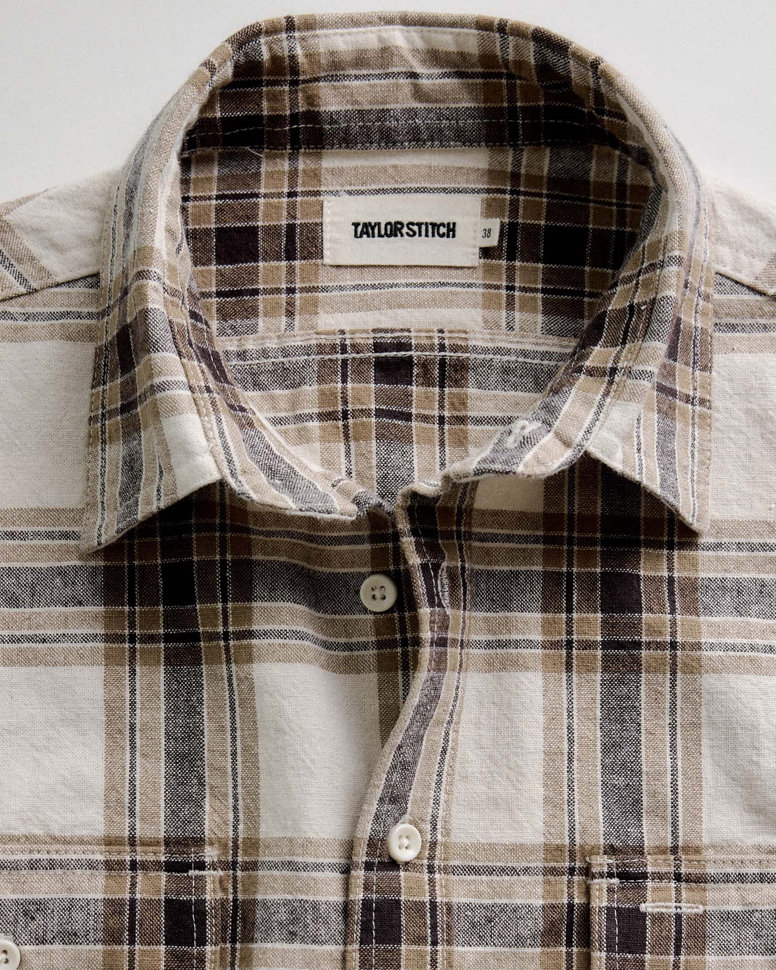 The Craftsman Shirt in Bark Plaid Linen
