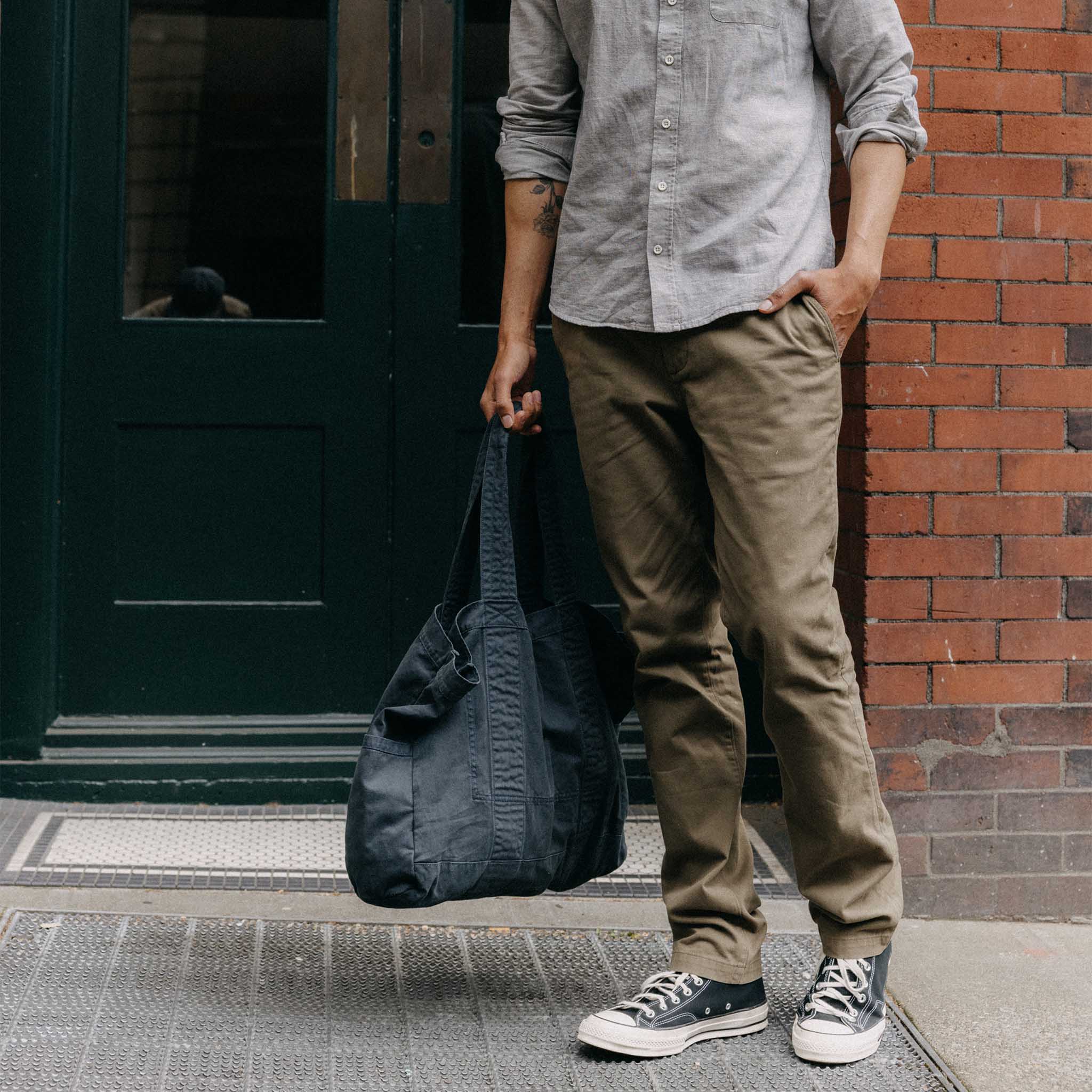 The Foundation Tote in Organic Navy
